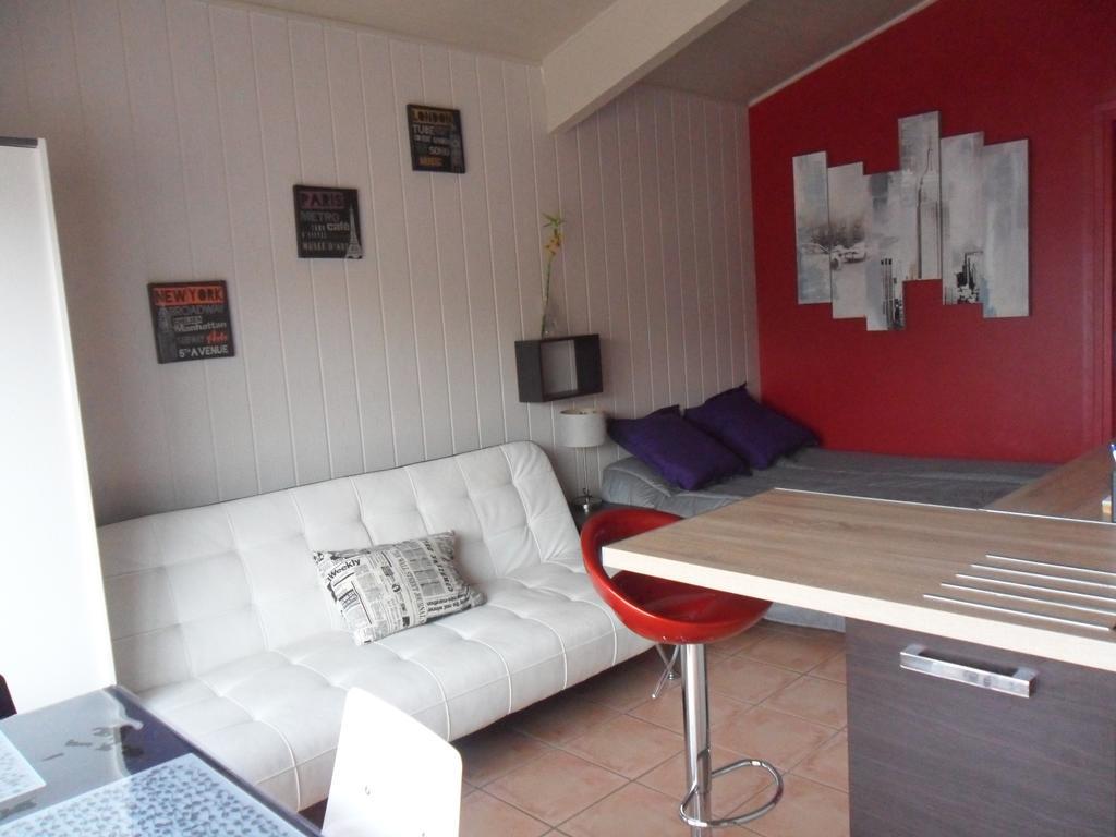 Le Tamaris Apartment Saint-Laurent-d'Aigouze Room photo